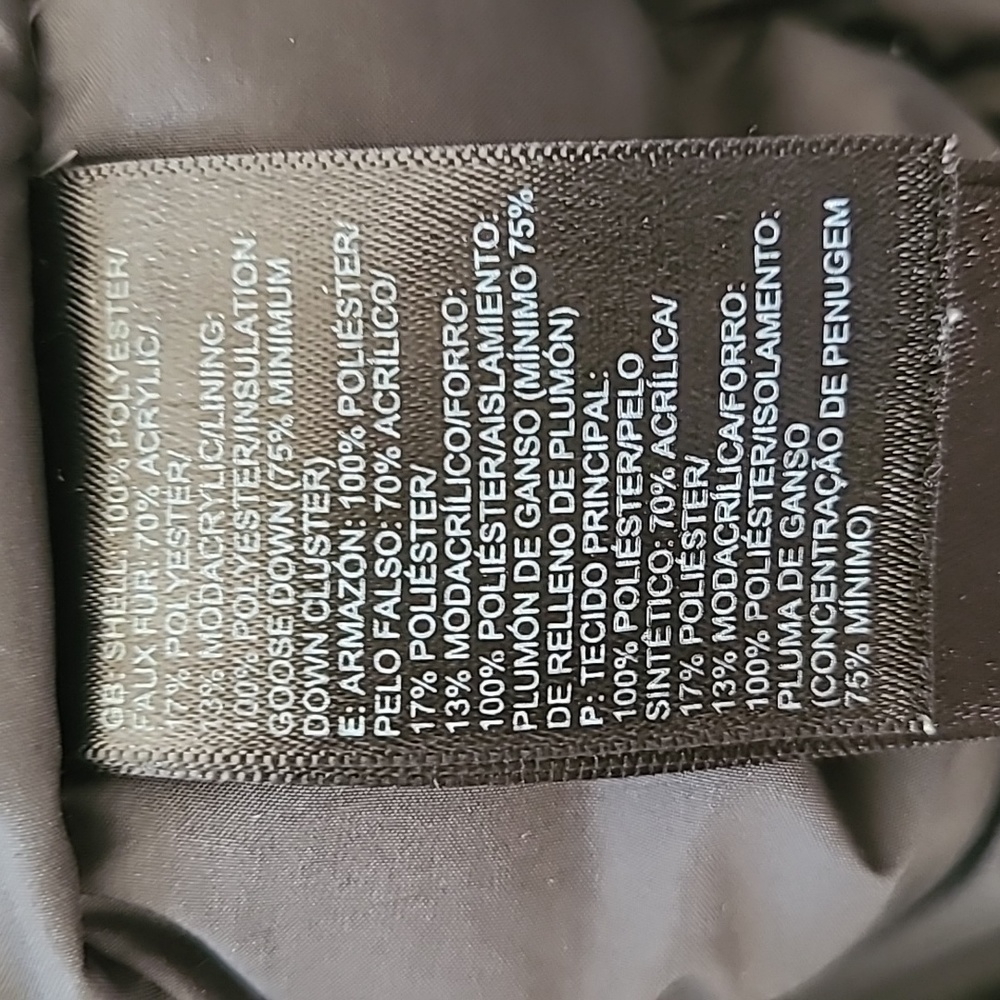 The North Face long winter coat with hood - Picture 16 of 16